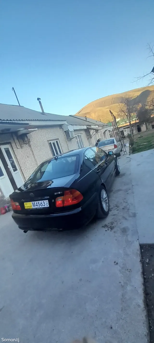 BMW 3 series 2003 · 1.8 MT