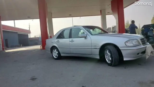 Mercedes-Benz C class 1998 · 1.8 MT