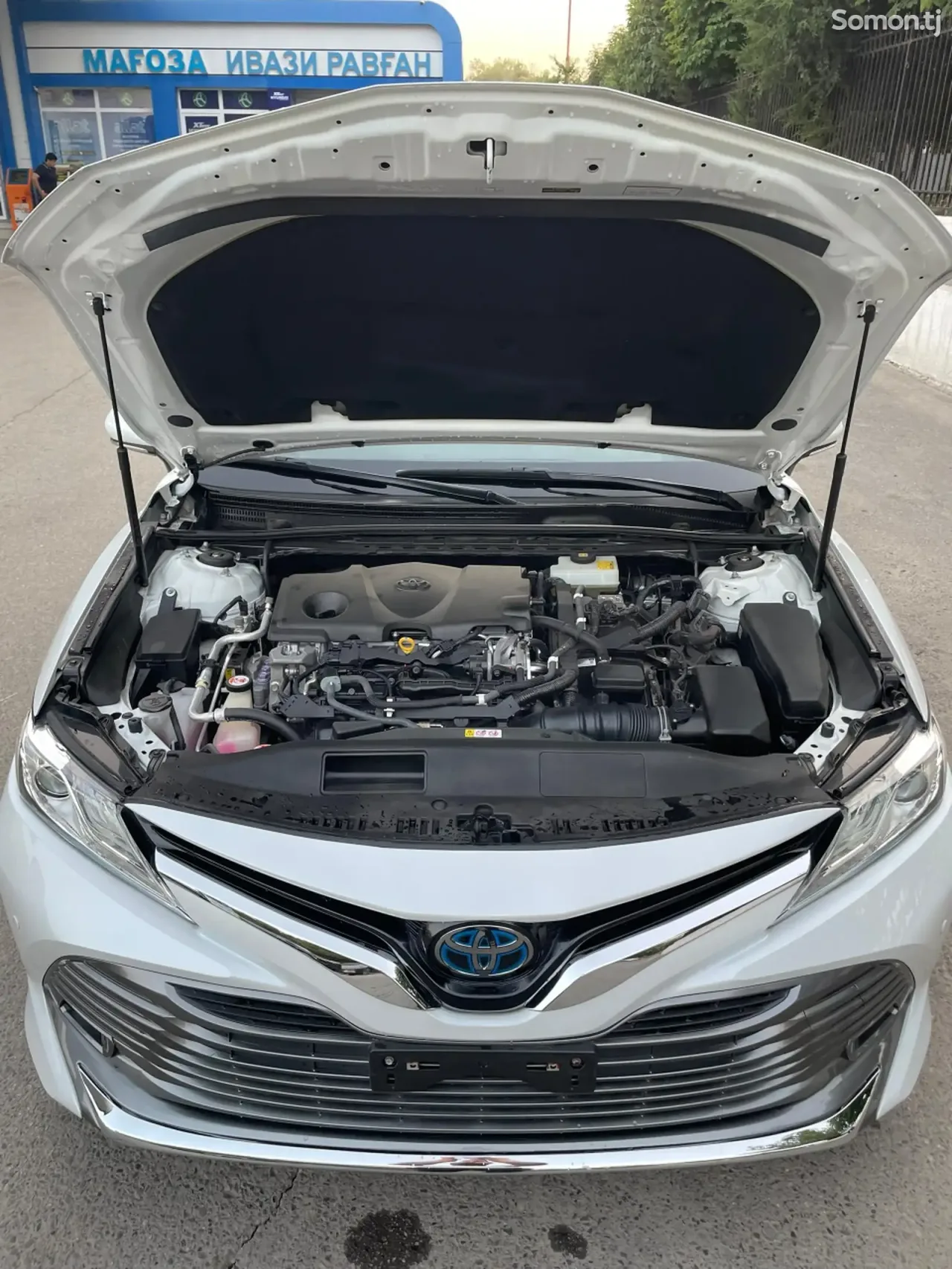 Toyota Camry 2018 · 2.5 AT