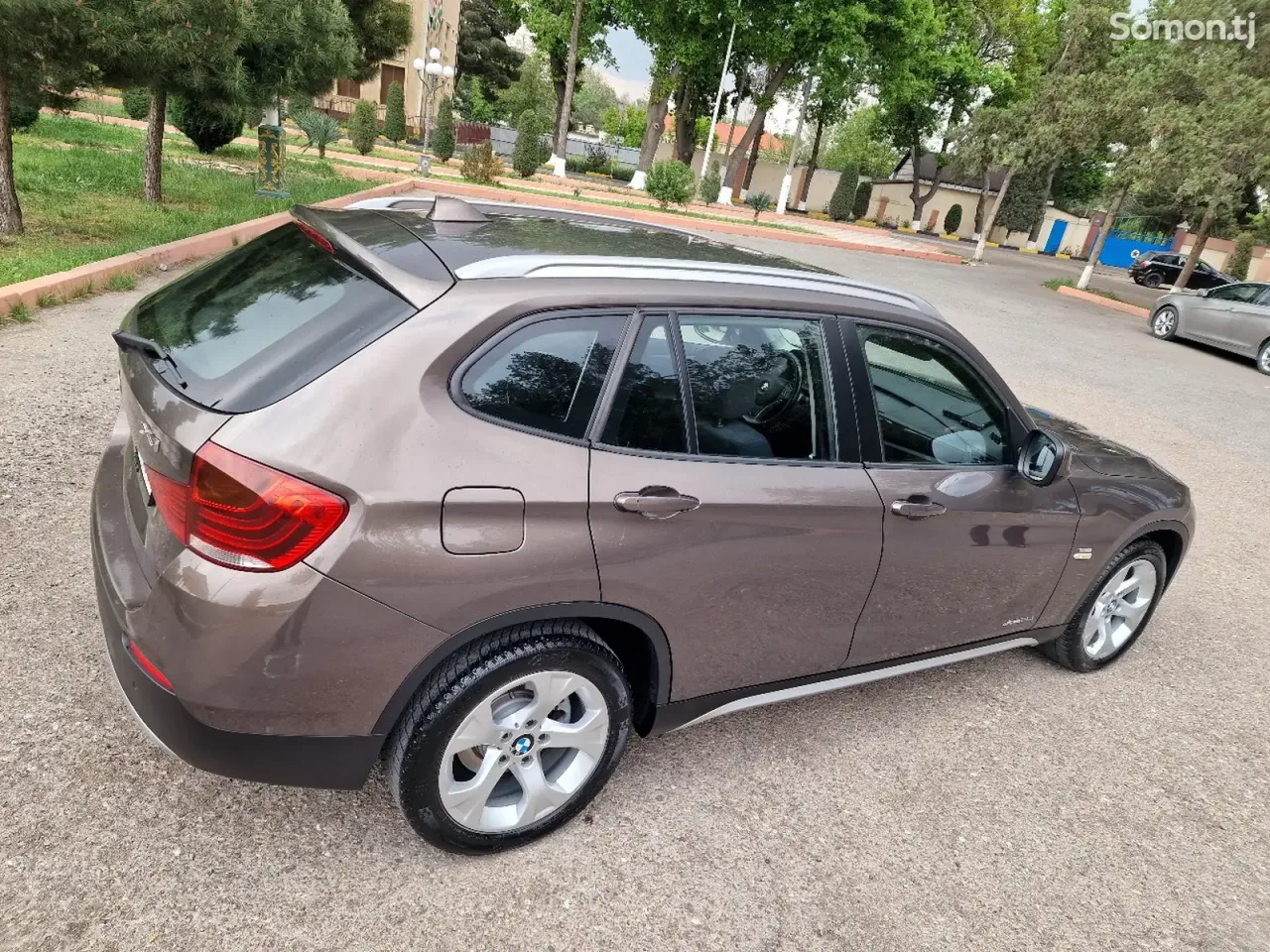 BMW X1 2010 · 2.5 AT