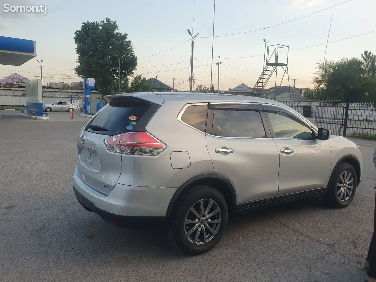 Nissan X-Trail 2014 · 2.0 AT