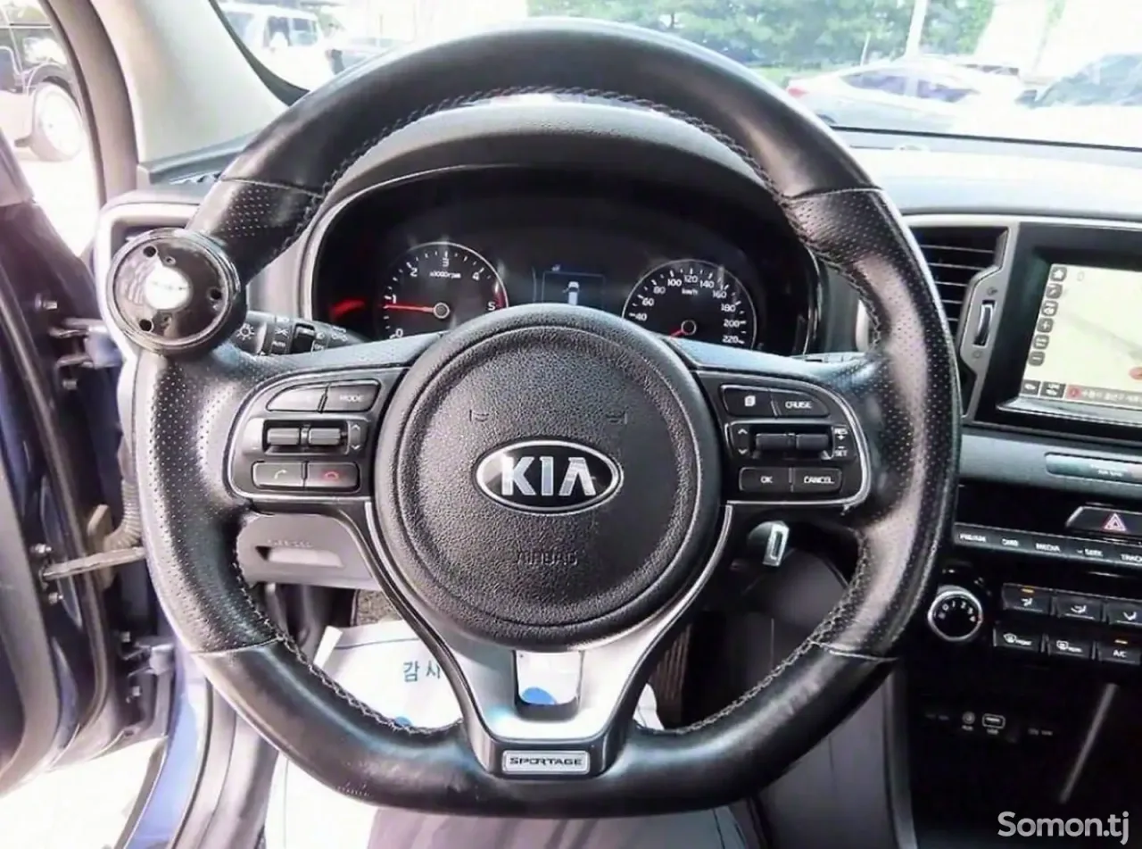 Kia Sportage 2015 · 2.0 MT