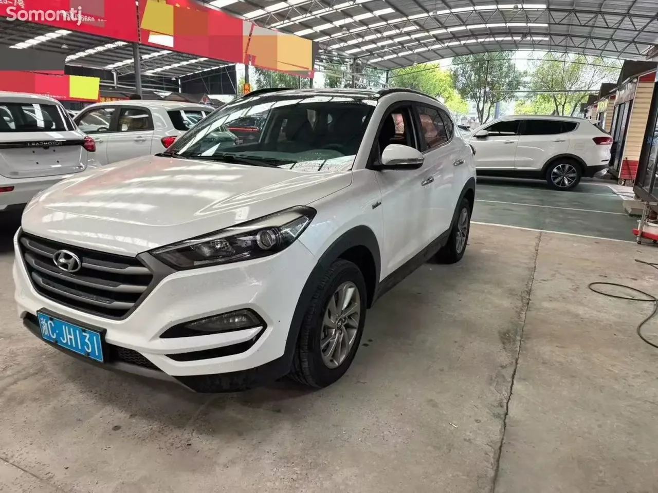 Hyundai Tucson 2015 · 1.6 AT
