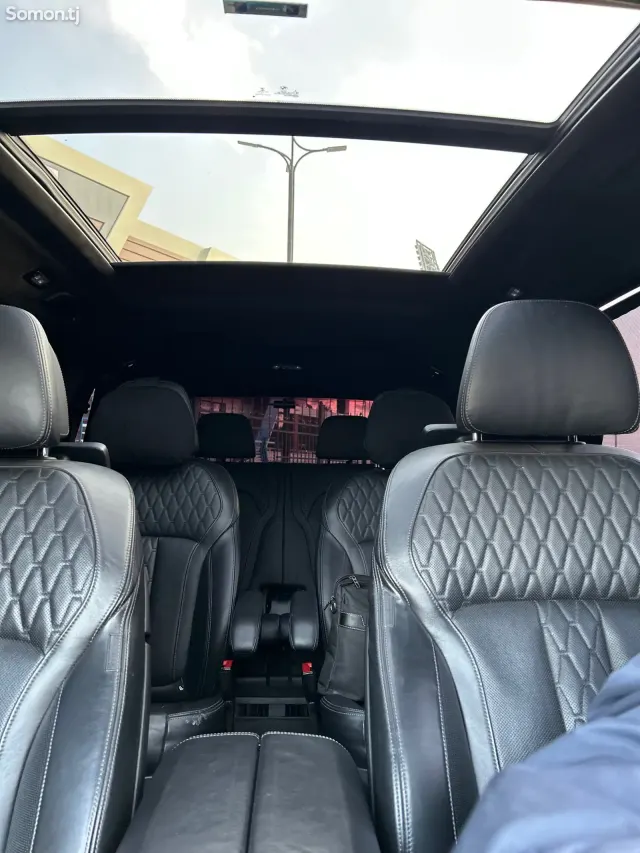 BMW X7 2022 · 3.0 AT
