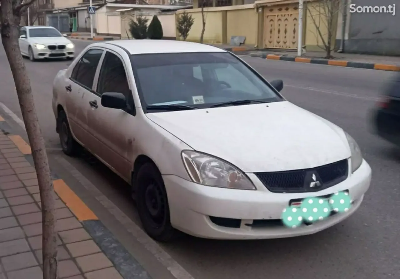 Mitsubishi Lancer 2005 · 1.6 MT