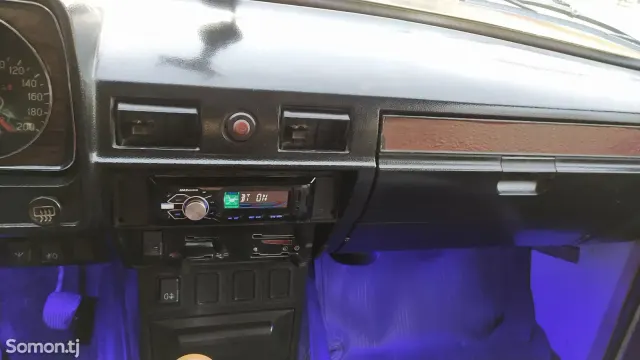 ГАЗ 2410 1990 · 2.0 MT