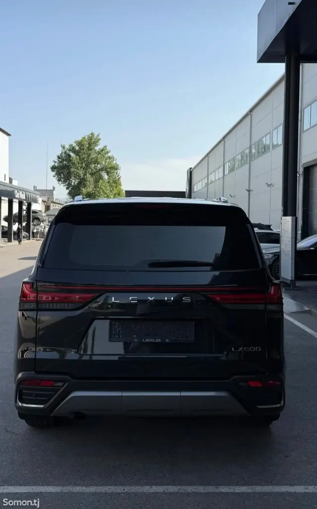 Lexus LX series 2024 · 3.5 AT
