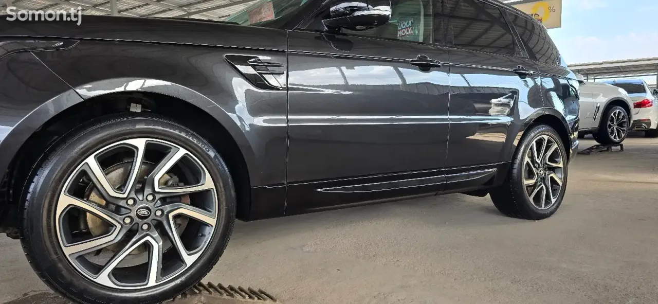 Land Rover Range Rover Sport 2014 · 3.0 AT