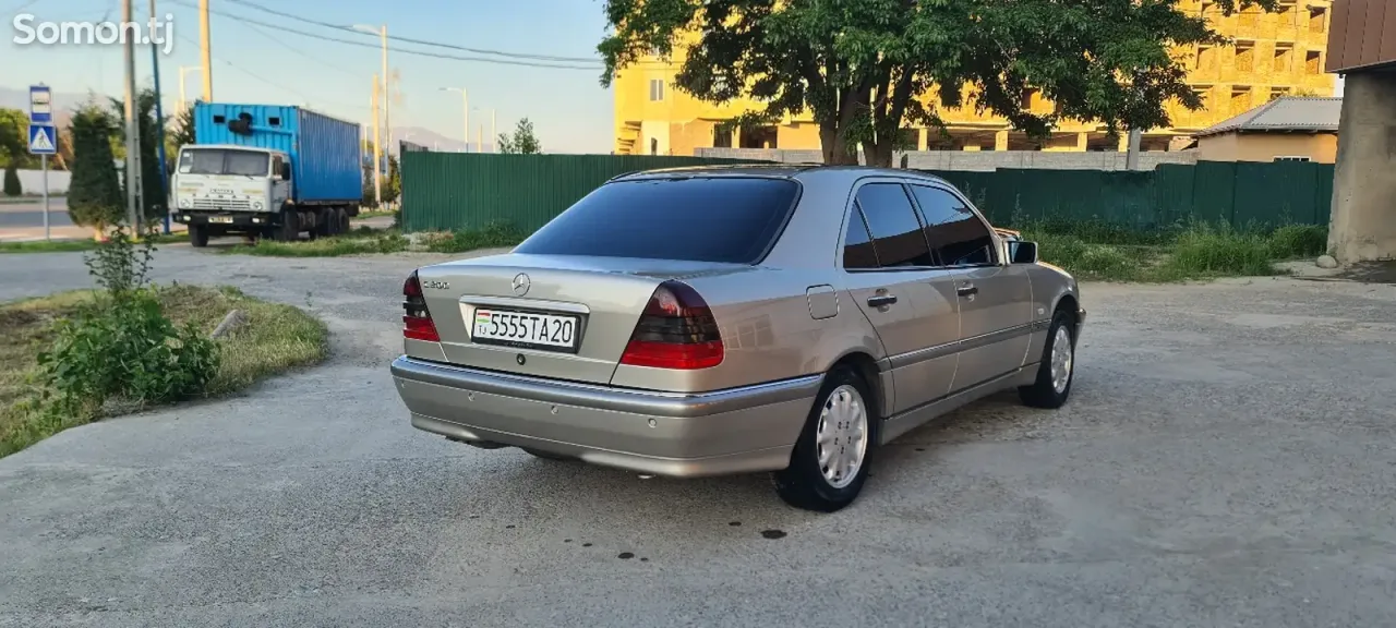 Mercedes-Benz C class 1999 · 2.0 AT