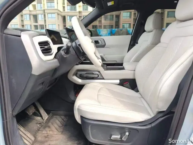 BYD Leopard 3 2025 · AT