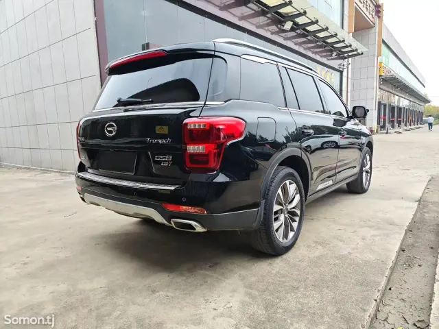 GAC Trumpchi GS8 2017 · 2.0 AT