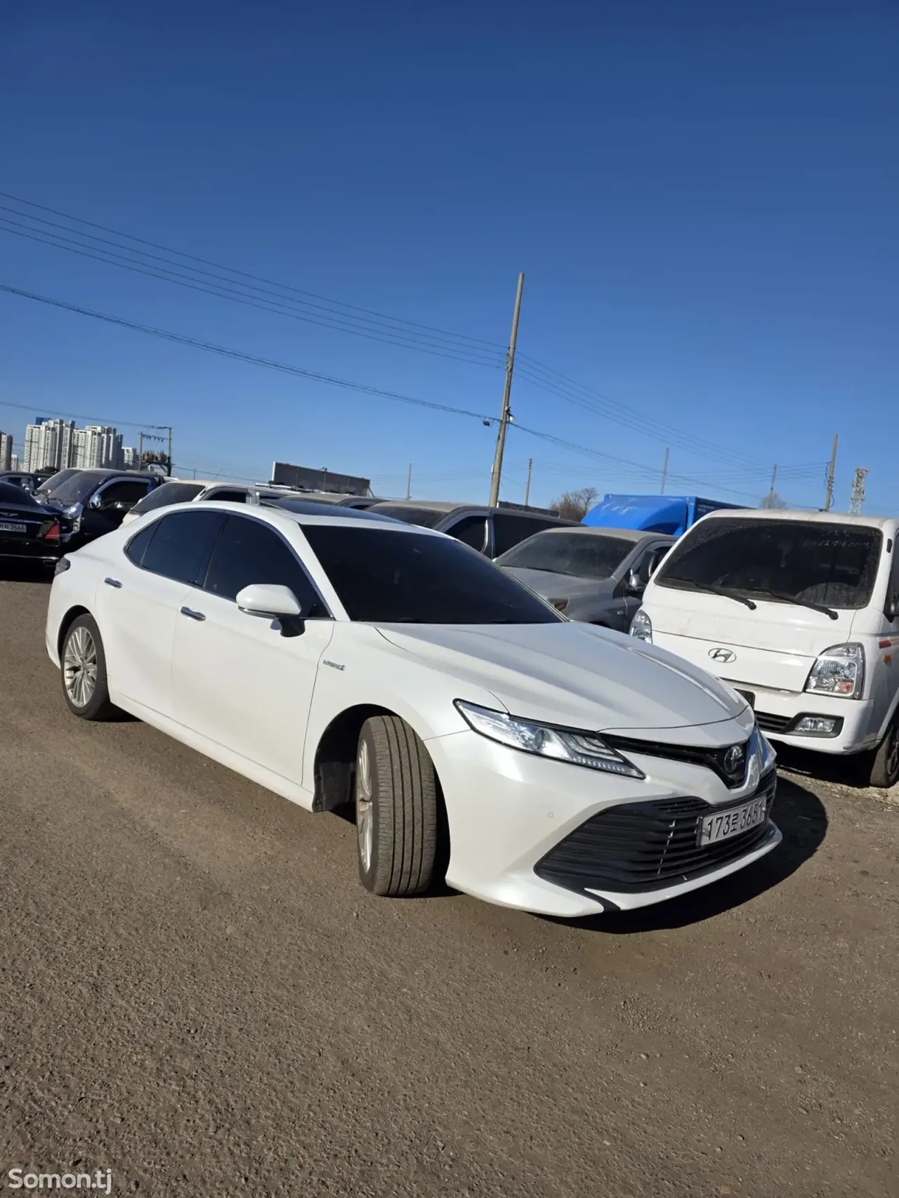 Toyota Camry 2019 · 2.5 AT