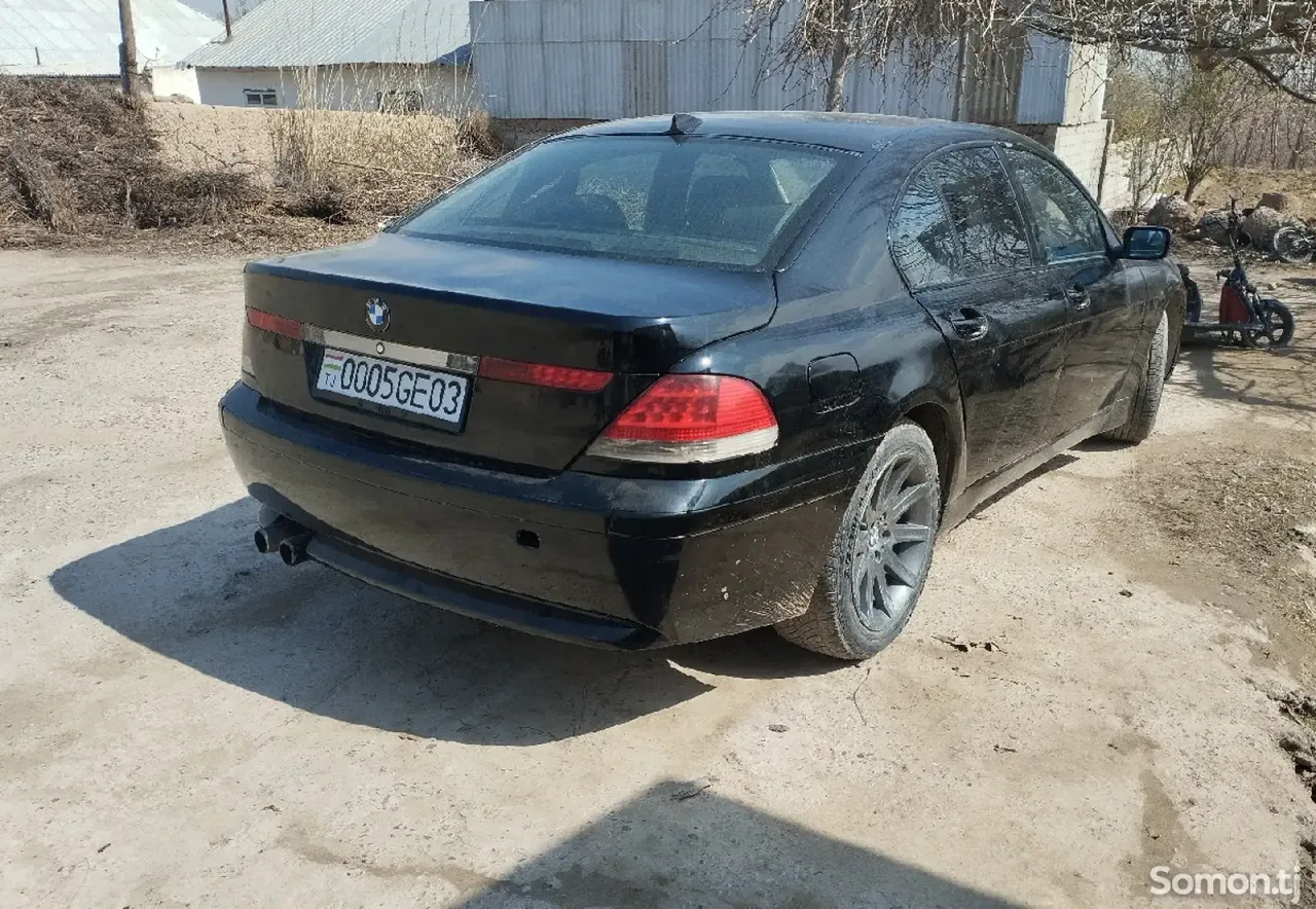 BMW 7 series 2004 · 3.0 AT
