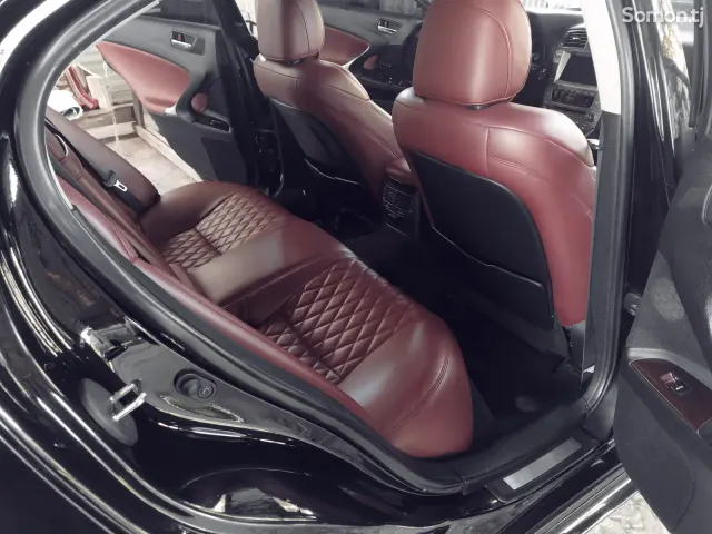 Lexus IS series 2007 · 2.5 AT