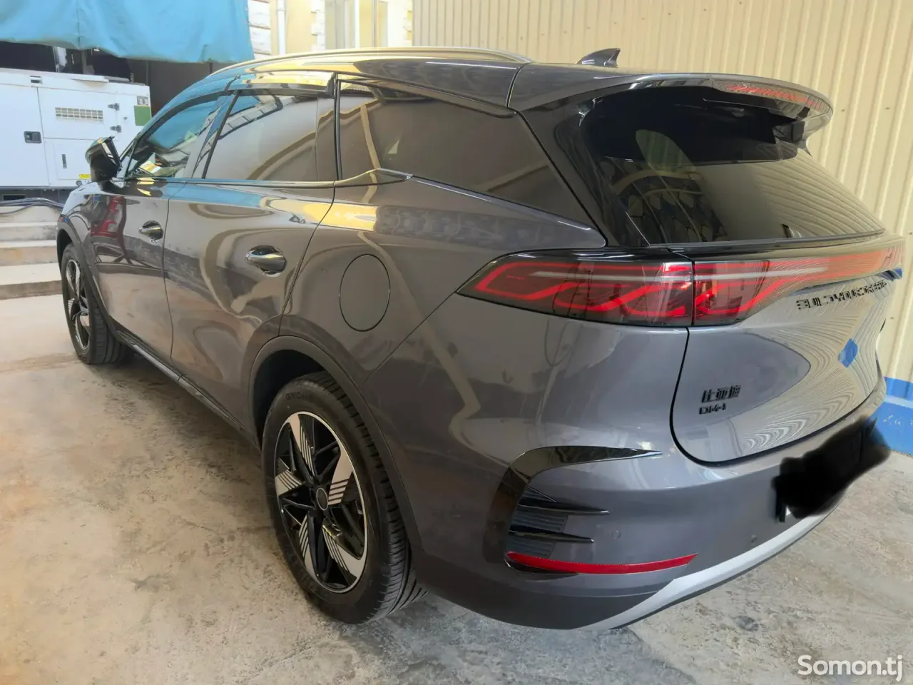 BYD Tang 2025 · 1.5 AT
