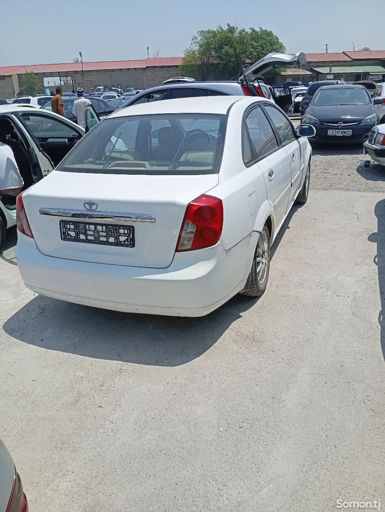 Daewoo Lacetti 2003 · 1.8 MT
