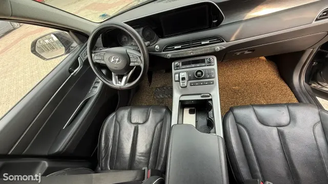Hyundai Palisade 2019 · 2.2 AT