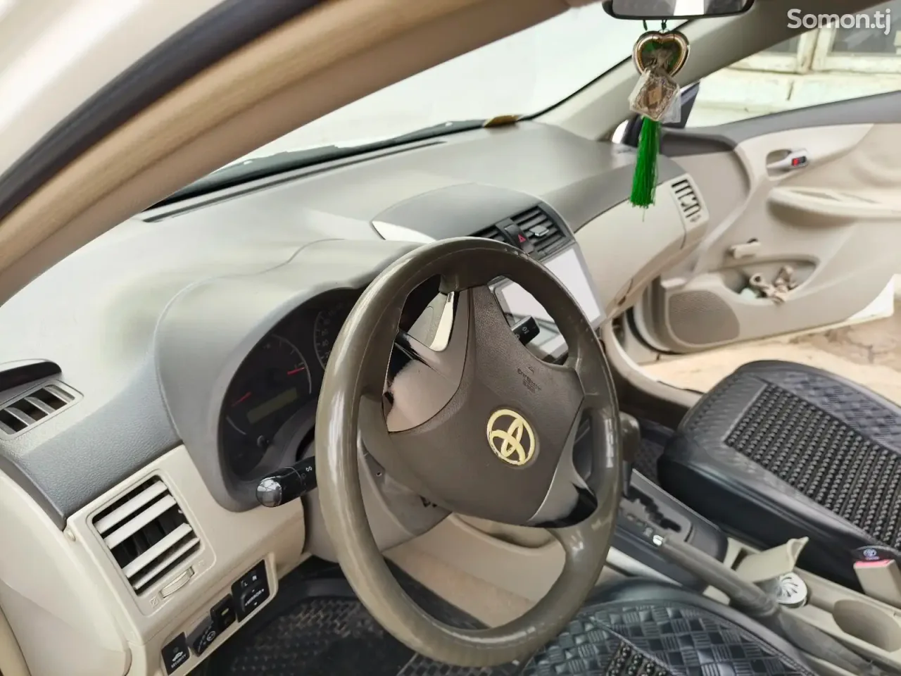 Toyota Corolla 2008 · 1.6 AT