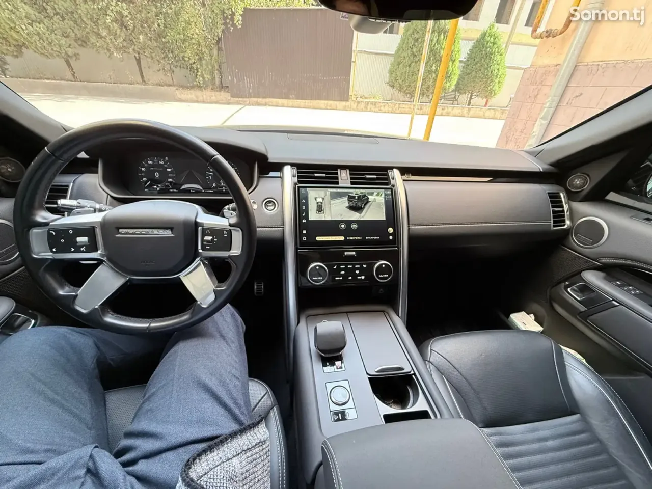 Land Rover Discovery 2021 · 2.0 AT