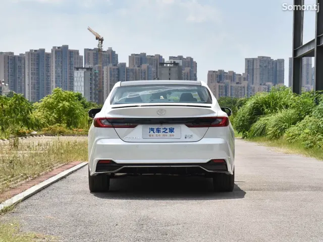 Toyota Camry 2026 · 2.0 AT