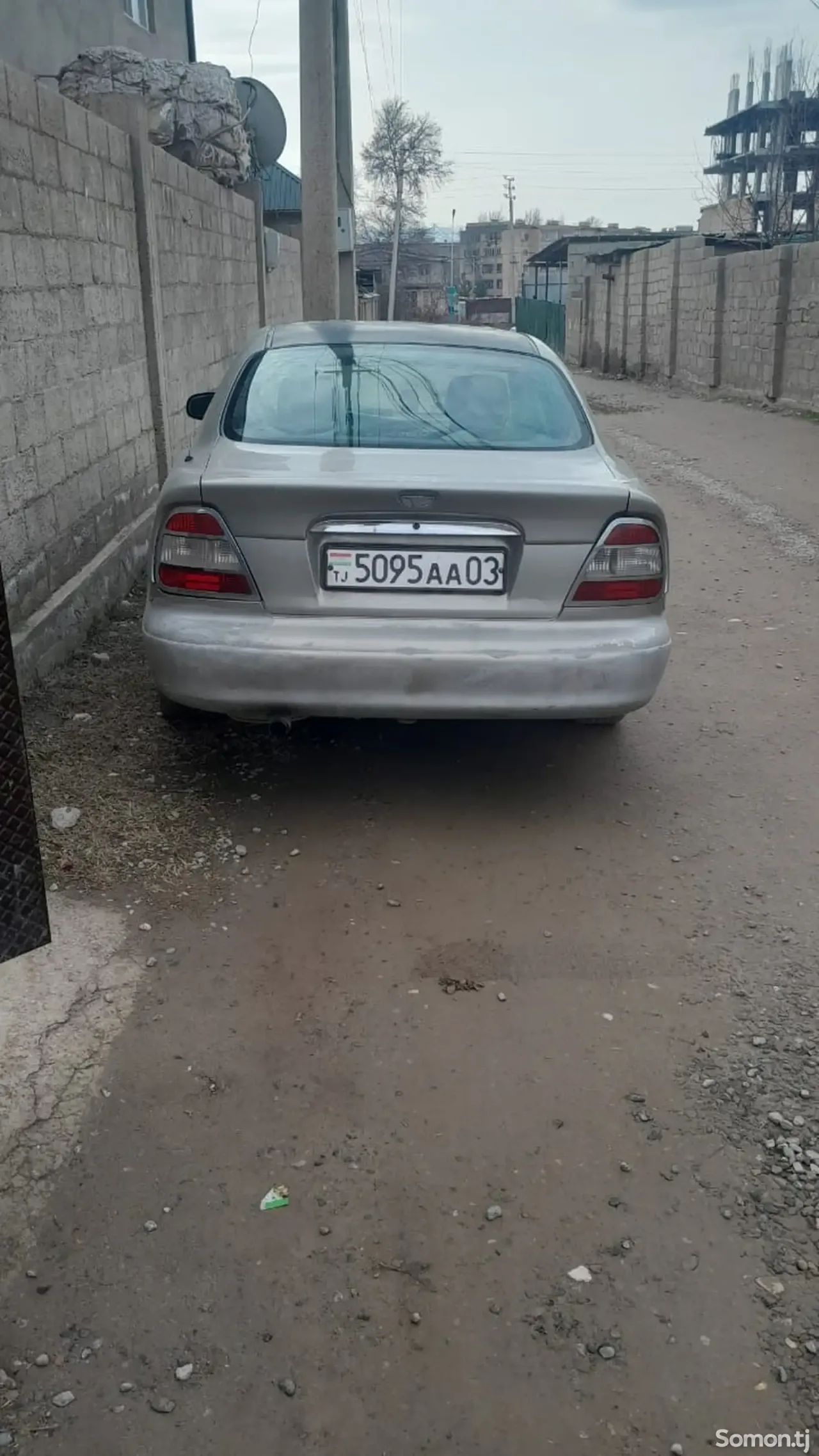 Daewoo Leganza 1997 · 1.8 MT