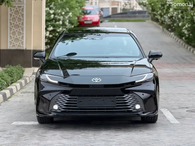 Toyota Camry 2026 · 2.5 AT