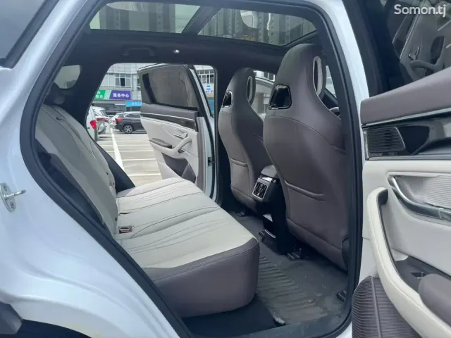 BYD Song Plus 2025 · AT