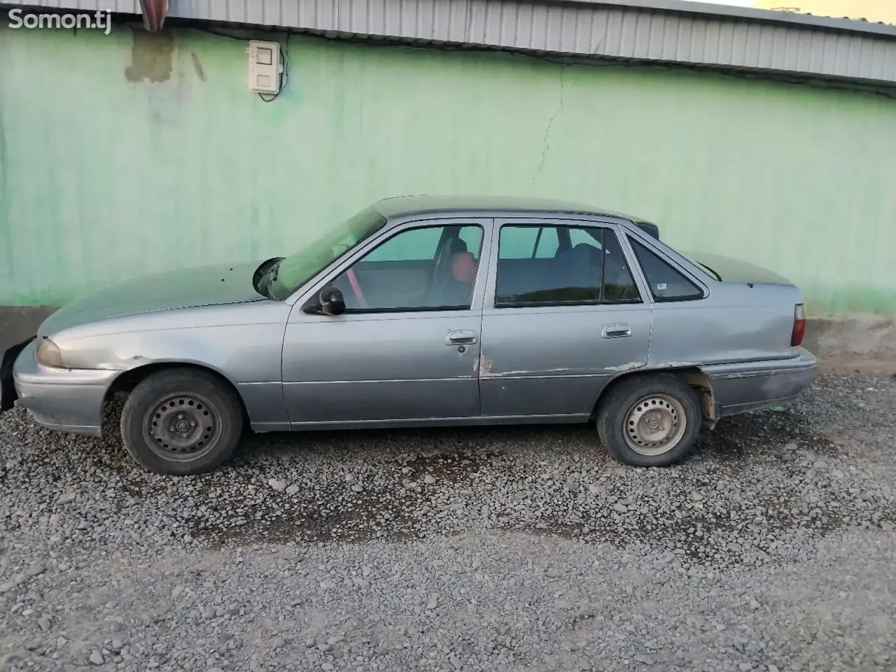 Daewoo Nexia 1997 · 1.6 MT