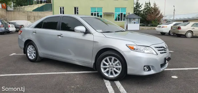 Toyota Camry 2010 · 2.5 AT