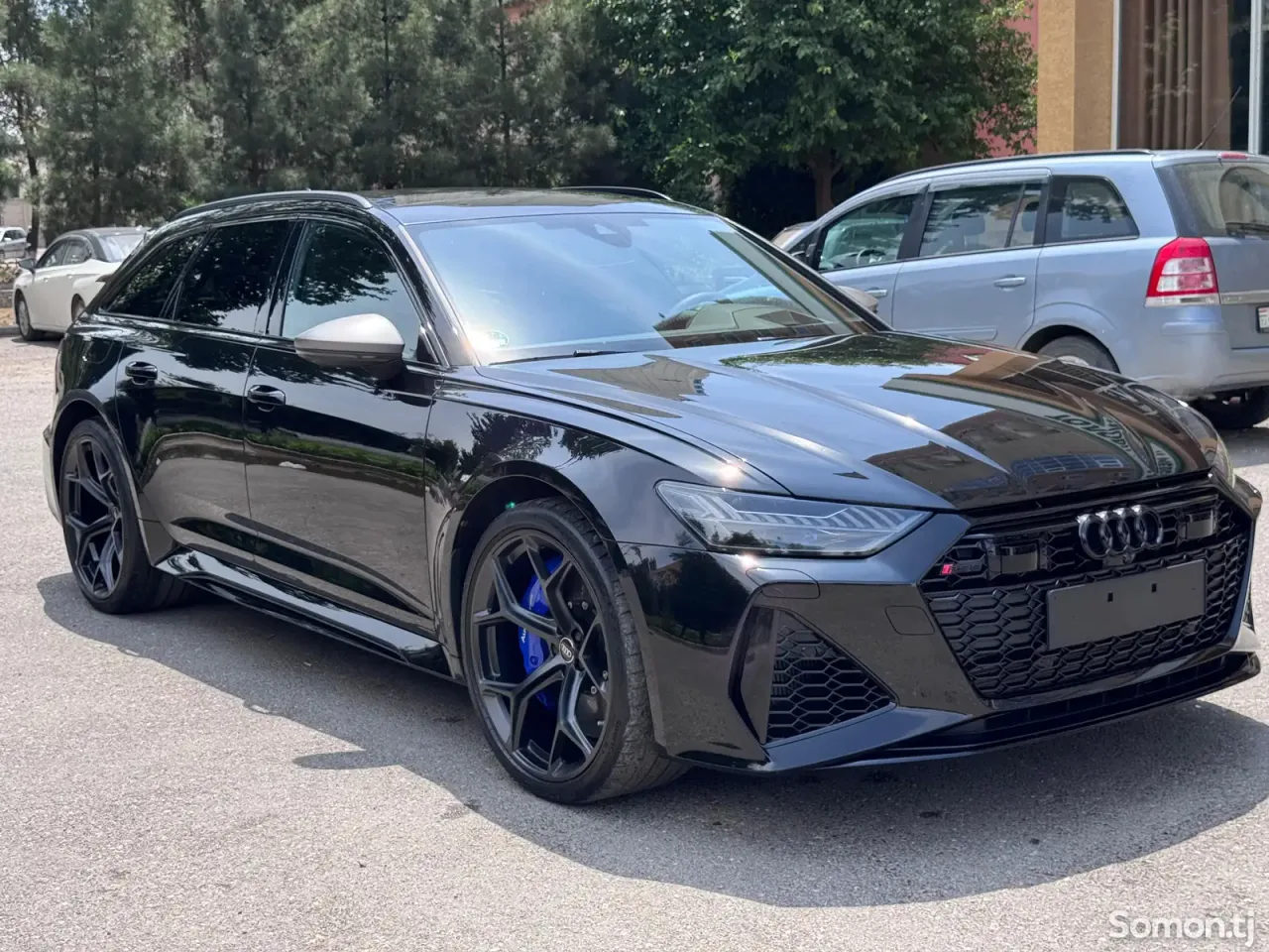Audi RS6 2026 · 4.0 AT