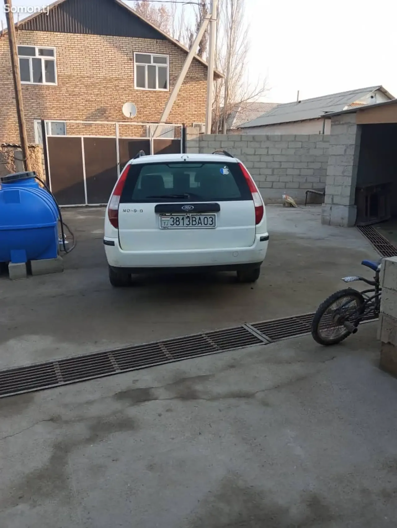 Ford Mondeo 2004 · 2.0 AT