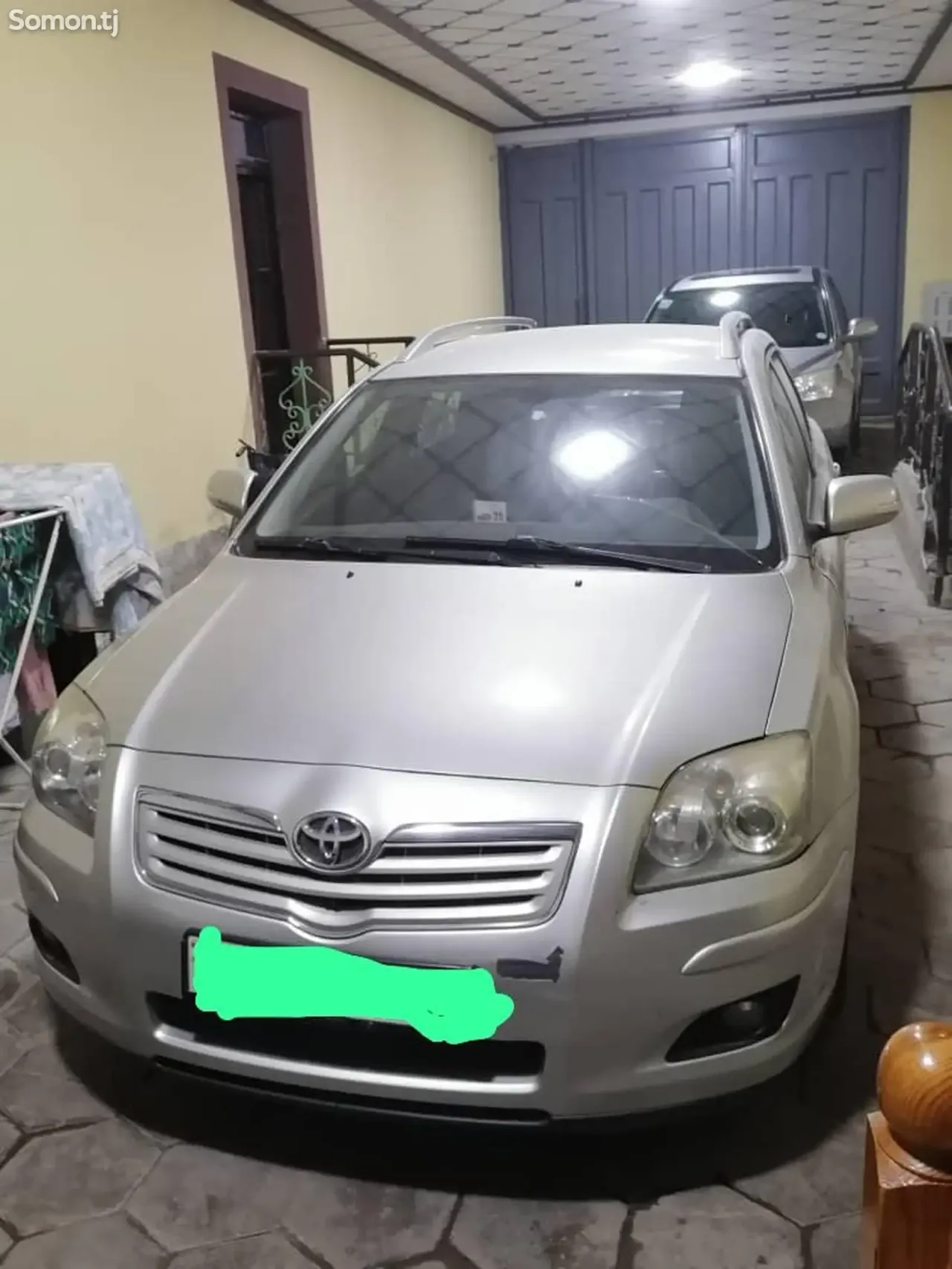 Toyota Avensis 2008 · 2.0 MT