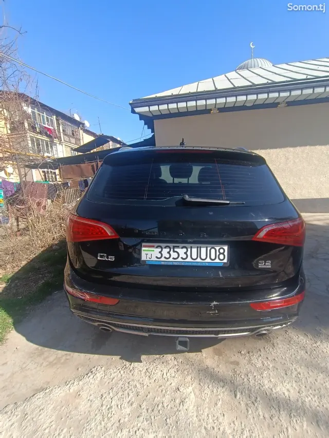 Audi Q5 2011 · 2.8 AT