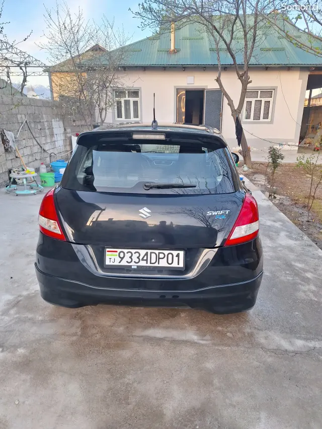 Suzuki Swift 2014 · 1.3 AT