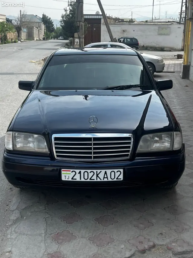 Mercedes-Benz C class 1994 · 1.8 MT