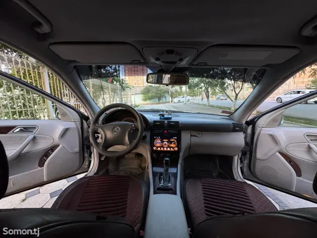 Mercedes-Benz C class 2000 · 2.0 AT