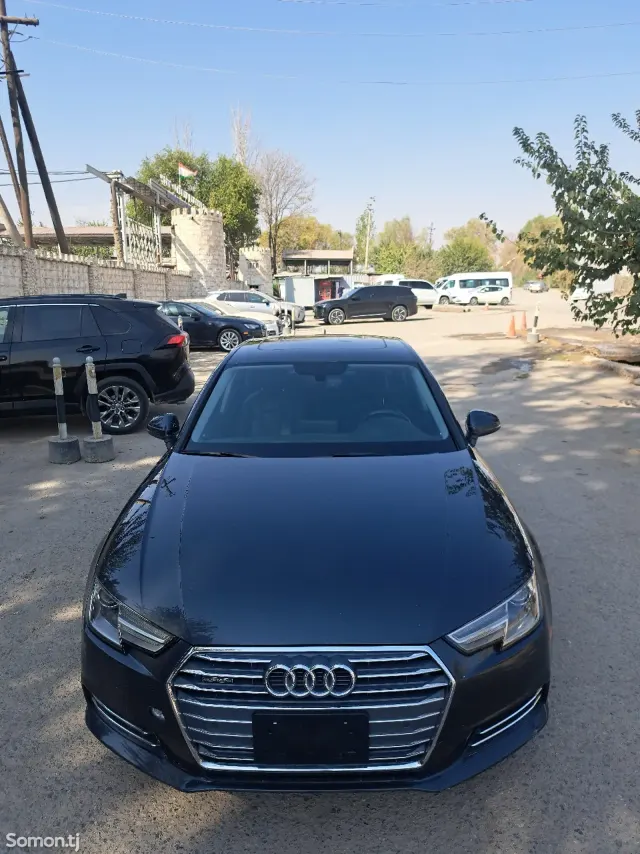 Audi A4 2018 · 2.0 AT