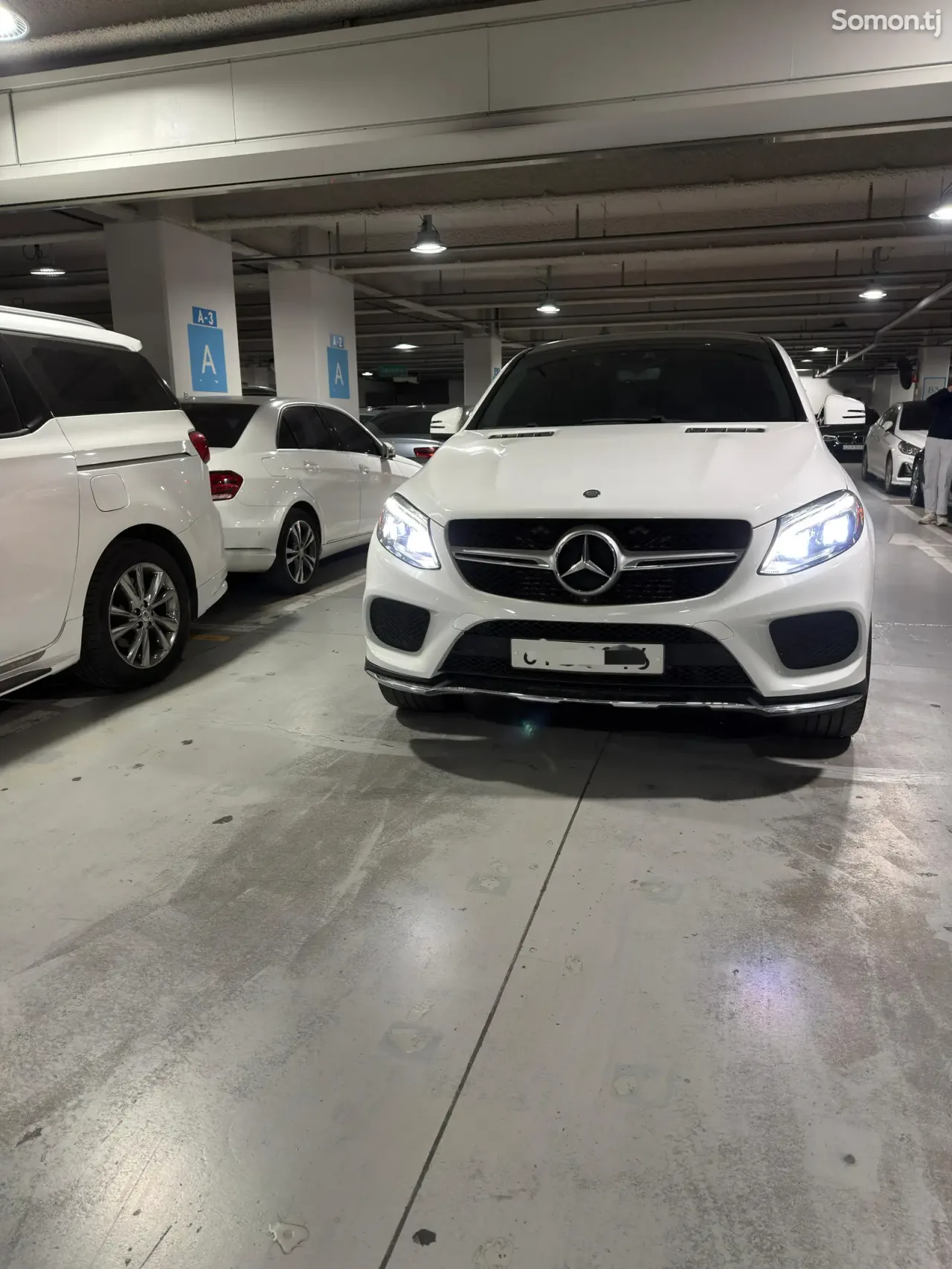 Mercedes-Benz GLE class 2016 · 3.0 AT