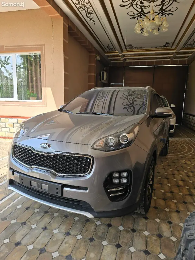 Kia Sportage 2015 · 1.7 AT