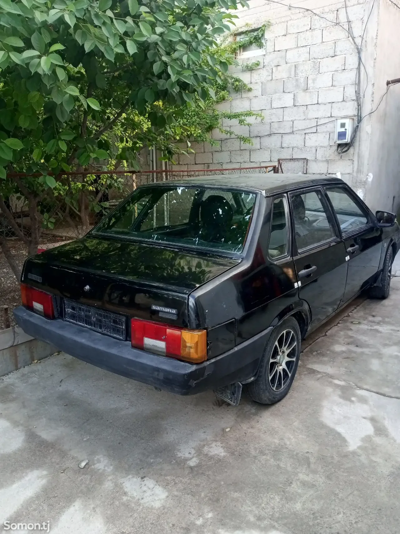 Lada (ВАЗ) 21099 2000 · 1.5 MT