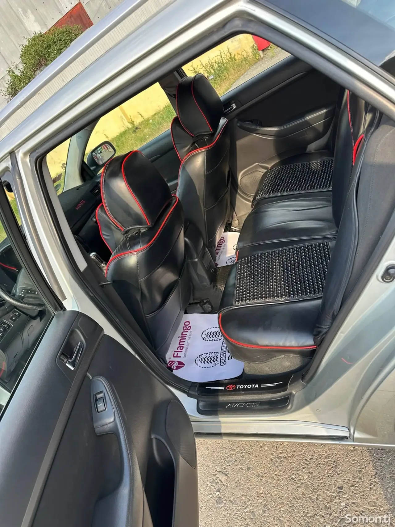 Toyota Avensis 2006 · 1.8 MT