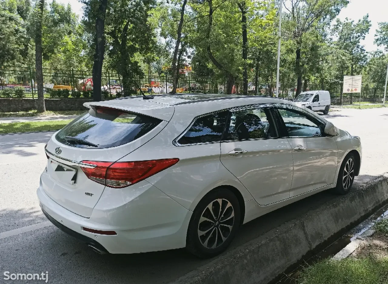 Hyundai i40 2011 · 2.0 AT