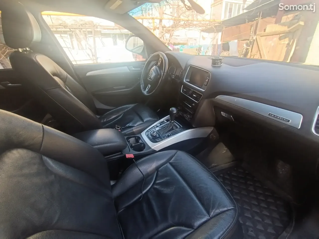 Audi Q5 2011 · 2.8 AT