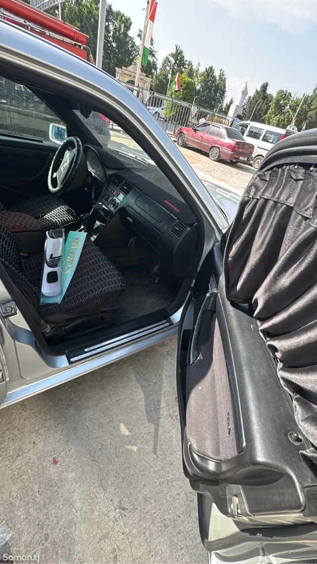 Mercedes-Benz C class 1999 · 2.0 MT