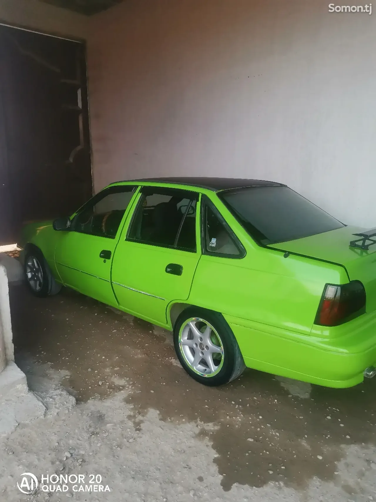 Daewoo Nexia 1995 · 1.6 MT