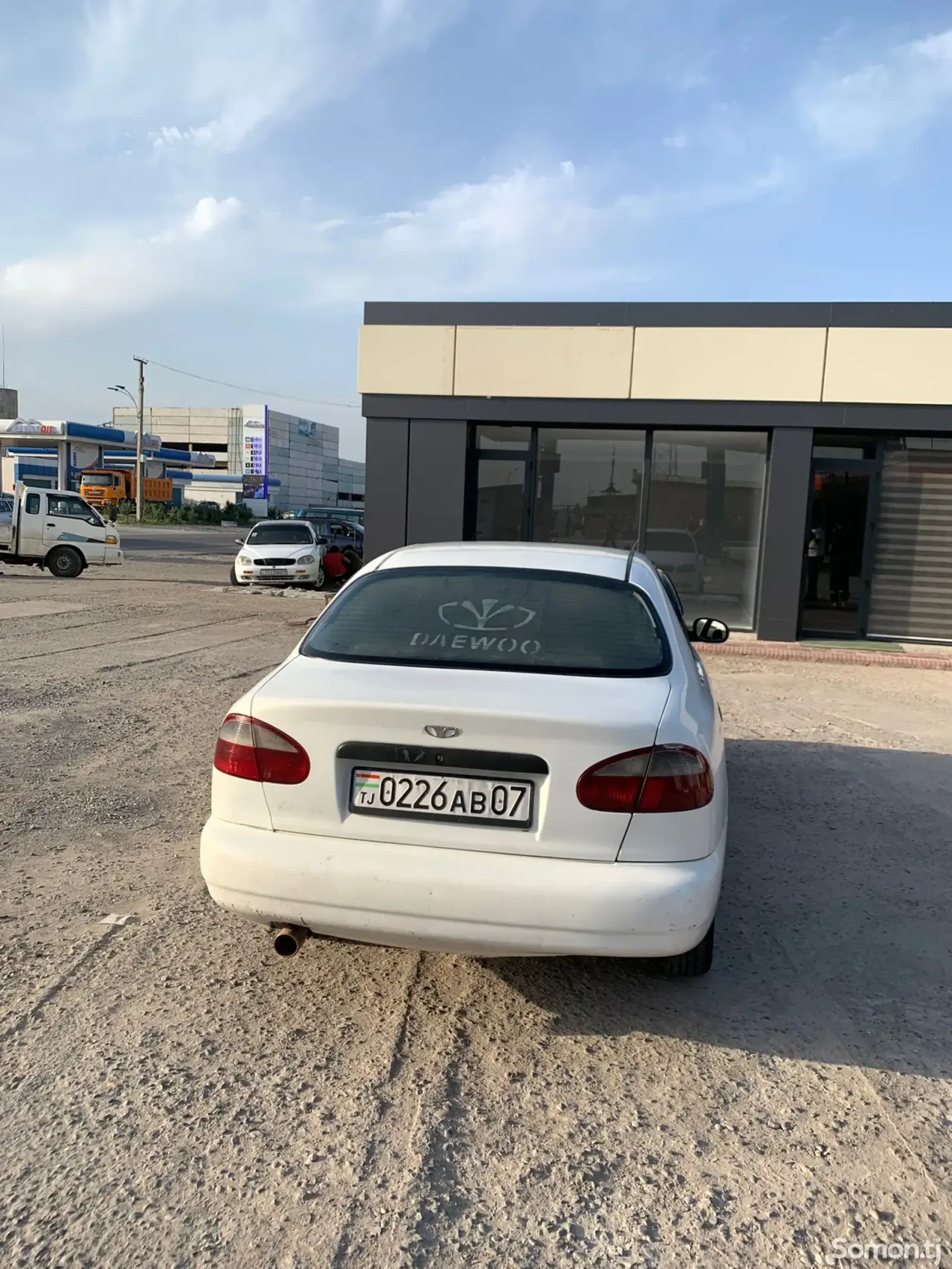 Daewoo Lanos 1997 · 1.6 MT