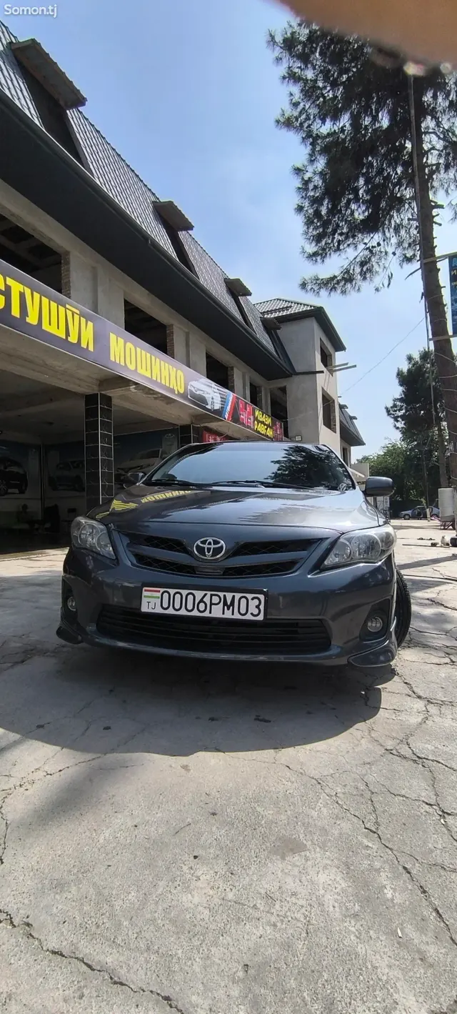 Toyota Corolla 2012 · 1.8 AT