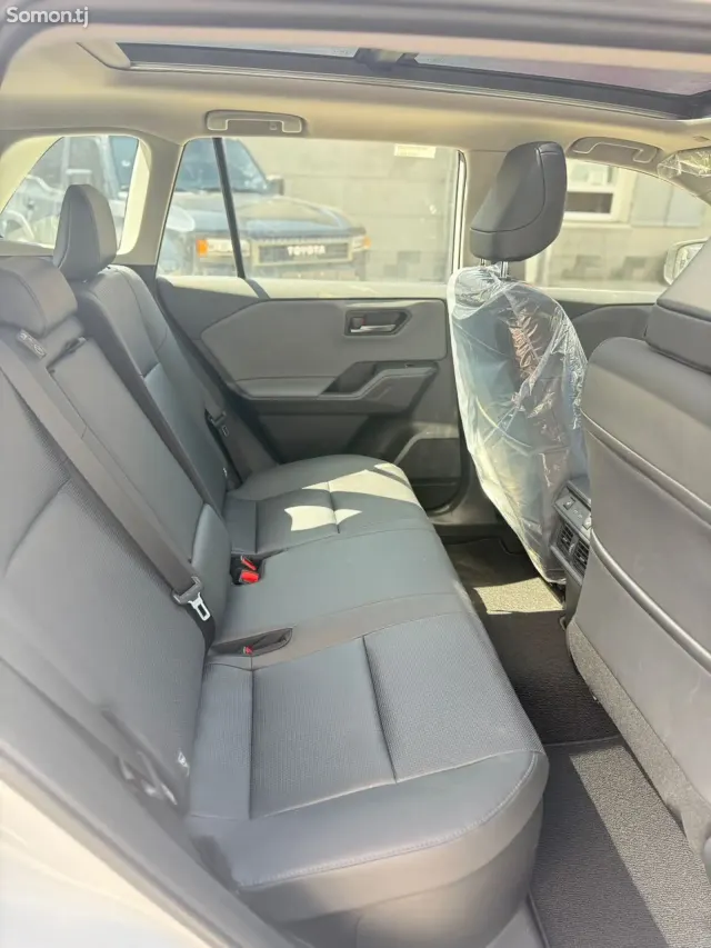 Toyota RAV 4 2026 · 2.5 AT