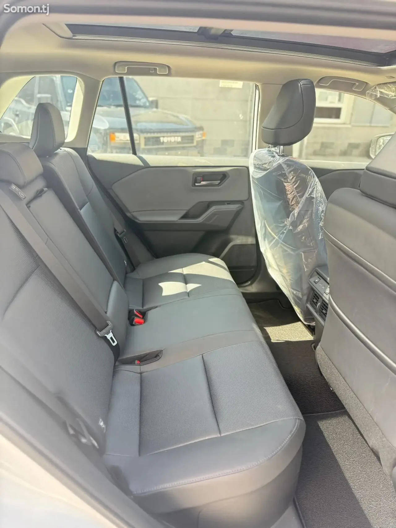 Toyota RAV 4 2026 · 2.5 AT