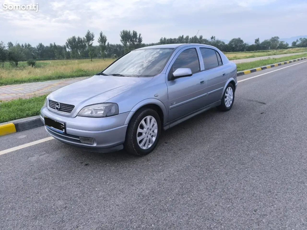 Opel Astra G 2003 · 2.2 AT